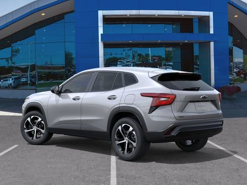 New 2026 Chevrolet Trax RS w/ Driver Confidence Package FWD image 30