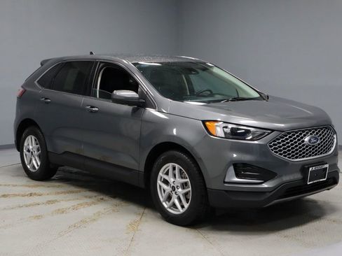 Certified 2024 Ford Edge SEL image 1