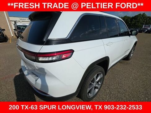 Used 2025 Jeep Grand Cherokee Limited AWD/4WD image 11