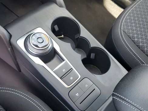 Used 2024 Ford Escape Active image 27