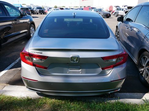 Used 2021 Honda Accord EX-L image 5