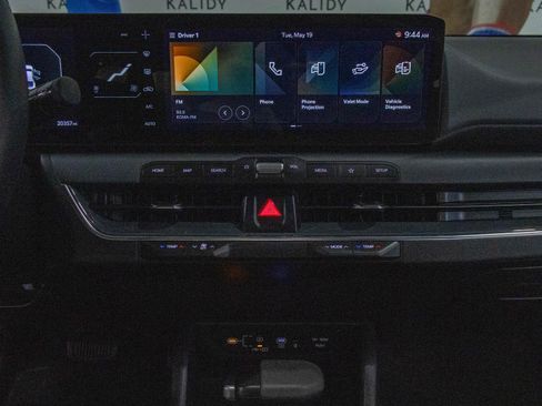 Used 2025 Kia K4 EX FWD image 4