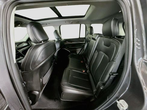 Used 2024 Jeep Grand Cherokee Limited 4xe AWD/4WD image 19