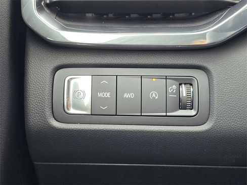 New 2025 GMC Acadia Elevation w/ Super Cruise Package image 17