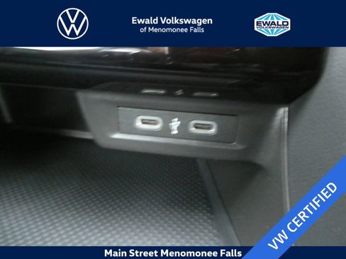 Used 2026 Volkswagen Jetta S FWD image 30