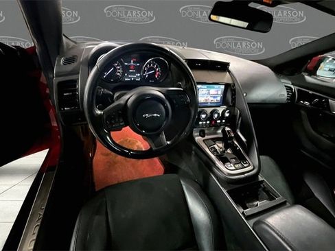 Used 2017 Jaguar F-TYPE Premium image 17