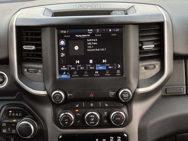 Used 2022 RAM 1500 Lone Star AWD/4WD image 17