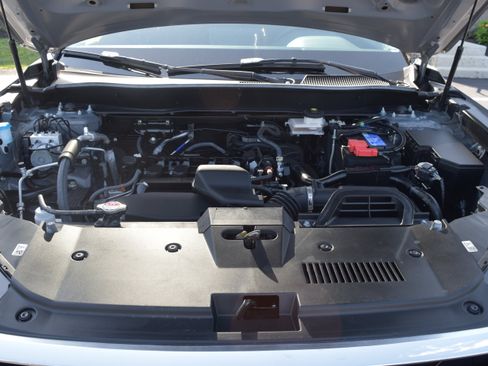 Certified 2024 Honda CR-V EX image 8