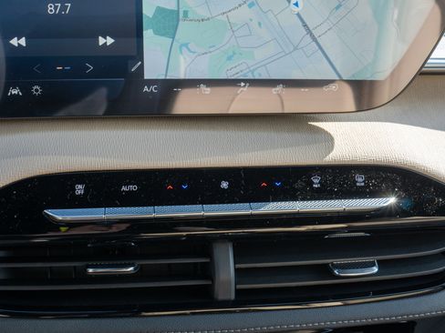 New 2026 Buick Enclave Preferred w/ Power Package image 14