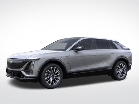 New 2027 Cadillac Lyriq Sport RWD image 2