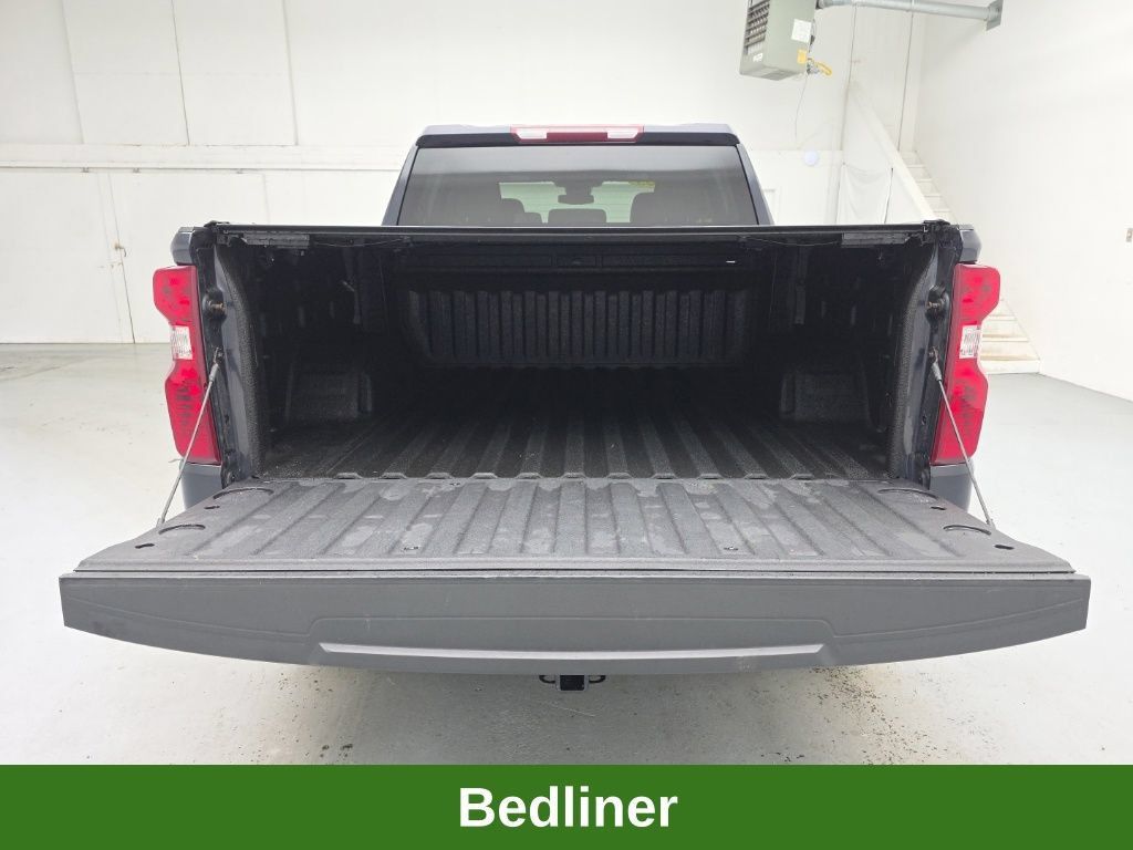 Used 2023 Chevrolet Silverado 1500 Custom AWD/4WD image 46