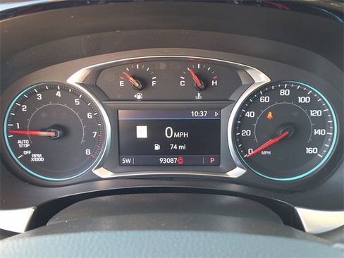 Used 2021 Chevrolet Traverse RS image 29