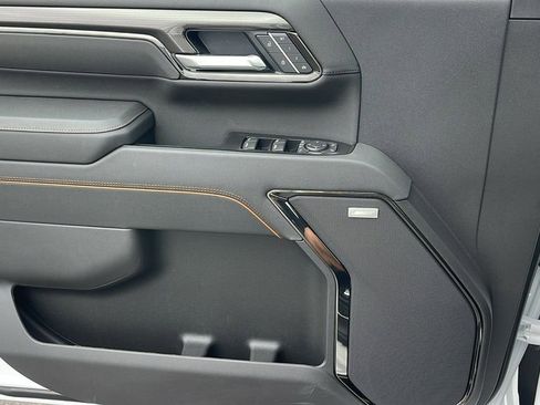 New 2026 GMC Sierra 2500 AT4 w/ AT4 Premium Plus Package image 26