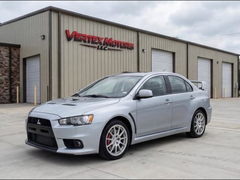 Used 2014 Mitsubishi Lancer Evolution GSR image 1