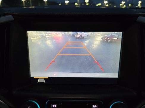 Used 2019 GMC Terrain SLT w/ Preferred Package image 22