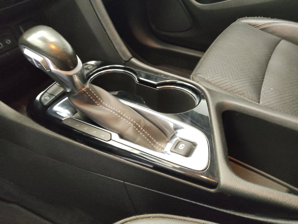 Used 2020 Buick Encore GX Essence w/ Advanced Technology Package FWD image 26
