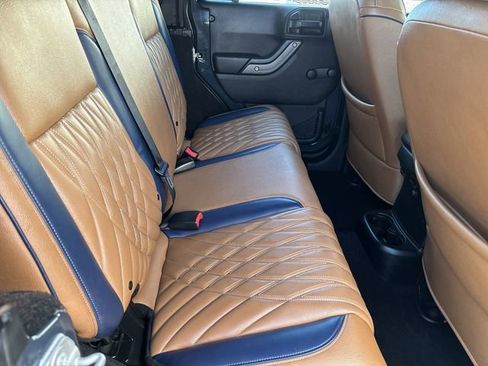 Used 2017 Jeep Wrangler Unlimited Sport image 17