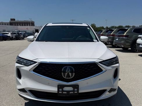 Used 2024 Acura MDX SH-AWD w/ Technology Package image 2