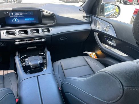 Used 2025 Mercedes-Benz GLE 350 4MATIC image 9