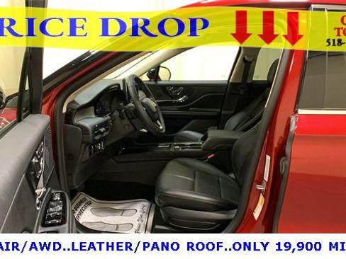 Used 2023 Lincoln Corsair AWD w/ Equipment Group 101A image 30