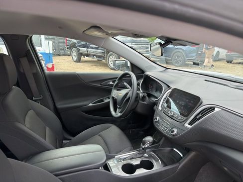 Used 2024 Chevrolet Malibu LT w/ Midnight Edition image 14