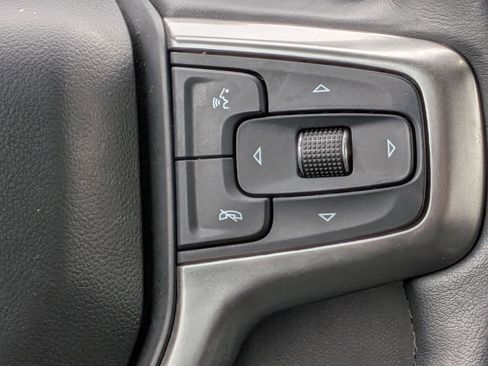 Used 2020 Chevrolet Silverado 1500 LT w/ All-Star Edition image 18