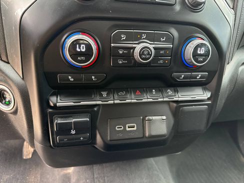 Used 2023 Chevrolet Silverado 2500 LT w/ Convenience Package AWD/4WD image 27