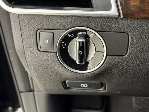 Used 2014 Mercedes-Benz ML 350 4MATIC image 21