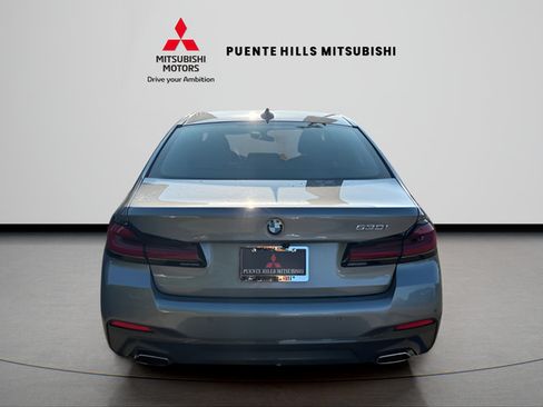 Used 2023 BMW 530i w/ M Sport Package RWD image 6
