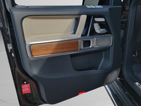 Certified 2025 Mercedes-Benz G 550 G 550 image 27