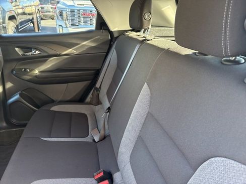 Used 2025 Chevrolet TrailBlazer LT image 24