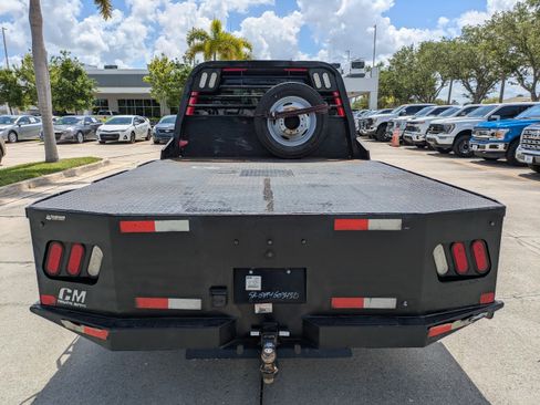 Used 2022 Ford F450 Lariat w/ Lariat Value Package AWD/4WD image 5