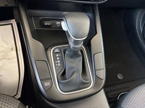 Certified 2025 Kia Soul LX FWD image 16