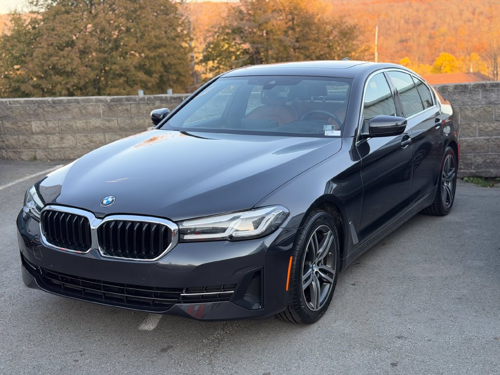Used 2023 BMW 530i xDrive w/ Premium Package AWD/4WD image 1