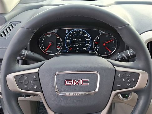 Used 2024 GMC Terrain Denali image 19