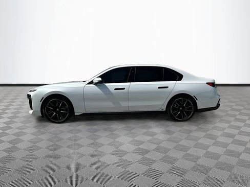 Used 2023 BMW 760i xDrive AWD/4WD image 8