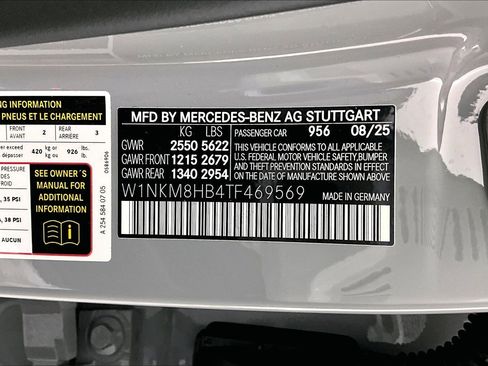 Used 2026 Mercedes-Benz GLC 43 AMG 4MATIC image 32