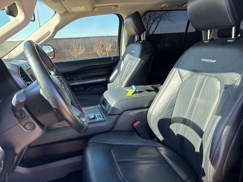 Used 2021 Ford Expedition Max Platinum image 12