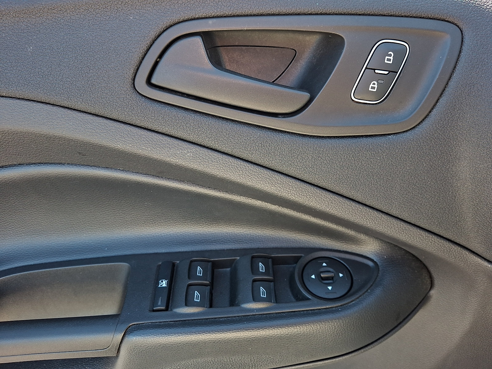 Used 2019 Ford Escape S FWD image 12