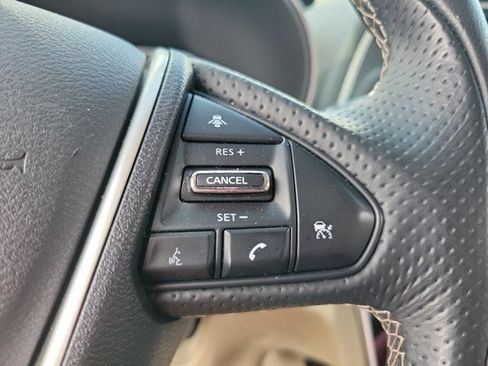 Used 2023 Nissan Maxima SV w/ Floor Mat Group FWD image 17