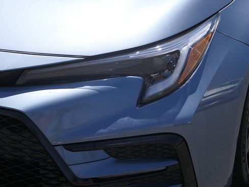 Used 2024 Toyota Corolla SE w/ SE Package FWD image 8