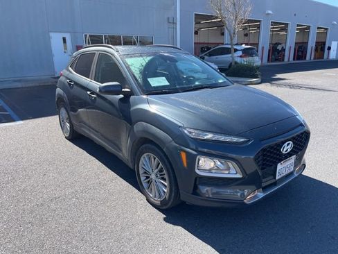 Used 2018 Hyundai Kona SEL w/ SEL Tech Package 02 image 1