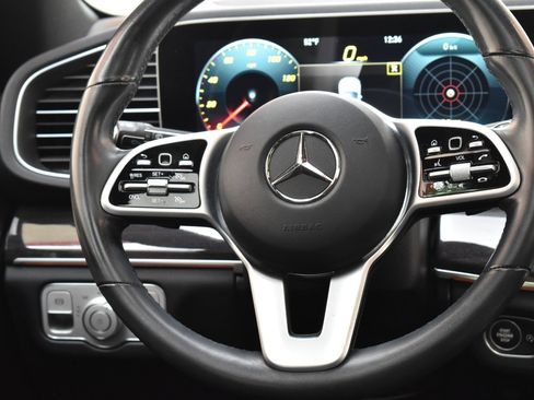 Used 2021 Mercedes-Benz GLE 350 4MATIC image 25