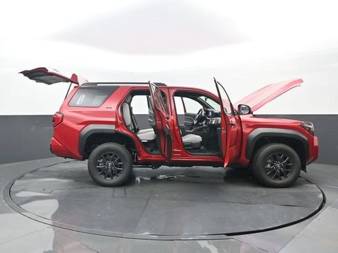 New 2026 Toyota 4Runner SR5 RWD image 30