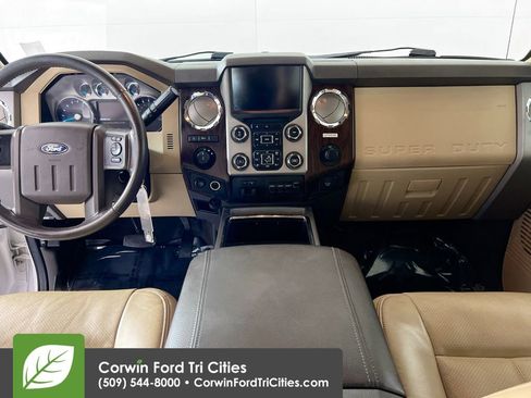 Used 2016 Ford F250 Lariat w/ Lariat Ultimate Package AWD/4WD image 7