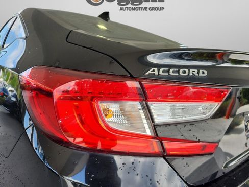 Used 2018 Honda Accord EX-L image 31