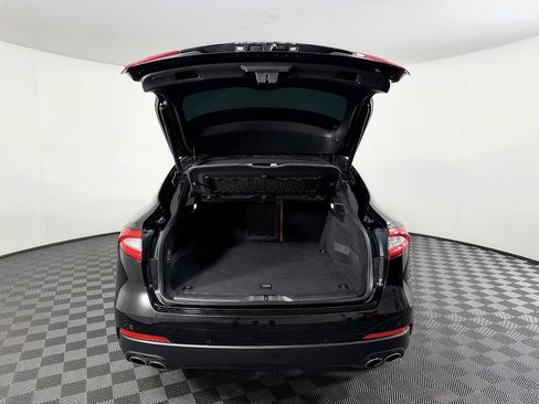 Used 2018 Maserati Levante AWD/4WD image 14