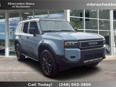 Used 2024 Toyota Land Cruiser image 1