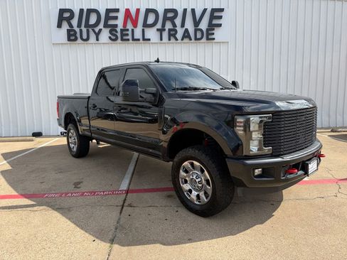 Used 2019 Ford F250 Lariat w/ Chrome Package AWD/4WD image 9