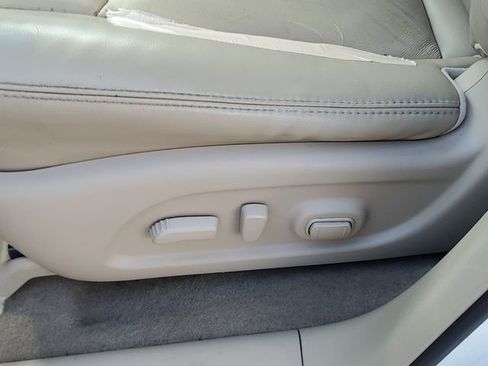 Used 2015 Nissan Pathfinder SL w/ SL Tech Package AWD/4WD image 23